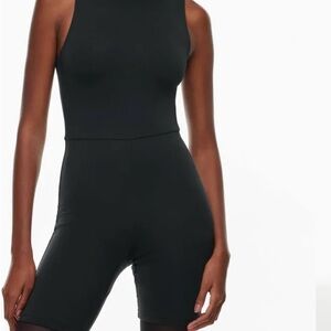 NWOT Aritzia Babaton Contour Revolution Romper